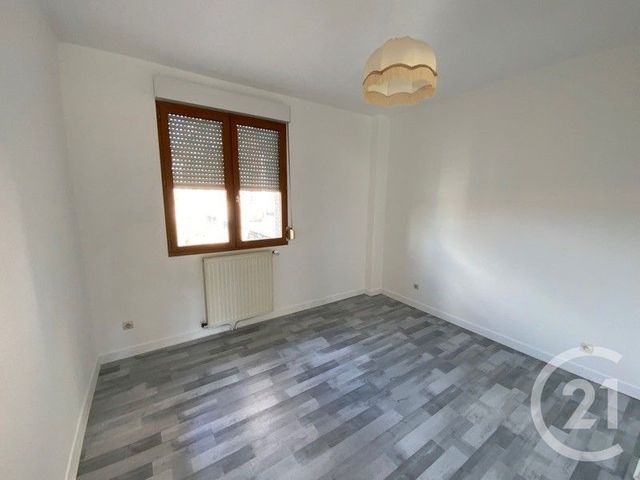 Appartement T4 à louer - 4 pièces - 104.54 m2 - ST JEAN BONNEFONDS - 42 - RHONE-ALPES - Century 21 Seux Immobilier