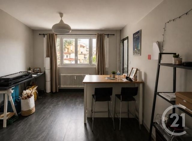 Appartement F2 à vendre - 2 pièces - 29.67 m2 - ST ETIENNE - 42 - RHONE-ALPES - Century 21 Seux Immobilier