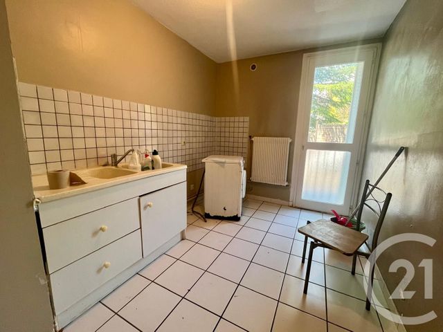 Appartement F3 à vendre - 3 pièces - 61.0 m2 - ST ETIENNE - 42 - RHONE-ALPES - Century 21 Seux Immobilier