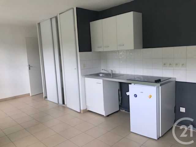Appartement T2 à louer - 2 pièces - 41.45 m2 - ST ETIENNE - 42 - RHONE-ALPES - Century 21 Seux Immobilier