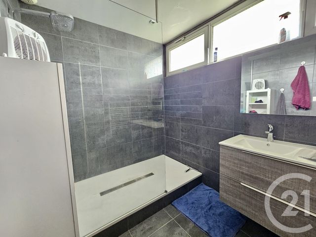 maison à louer - 4 pièces - 103.26 m2 - LA TALAUDIERE - 42 - RHONE-ALPES - Century 21 Seux Immobilier