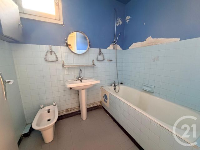 Appartement T3 à vendre - 3 pièces - 65.44 m2 - ST ETIENNE - 42 - RHONE-ALPES - Century 21 Seux Immobilier