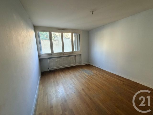 Appartement T3 à vendre - 3 pièces - 65.44 m2 - ST ETIENNE - 42 - RHONE-ALPES - Century 21 Seux Immobilier