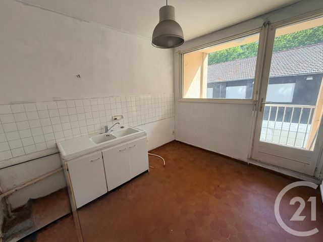 Appartement T3 à vendre - 3 pièces - 65.44 m2 - ST ETIENNE - 42 - RHONE-ALPES - Century 21 Seux Immobilier