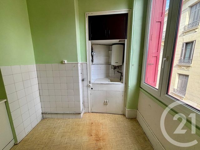 Appartement à vendre - 2 pièces - 31.85 m2 - ST ETIENNE - 42 - RHONE-ALPES - Century 21 Seux Immobilier