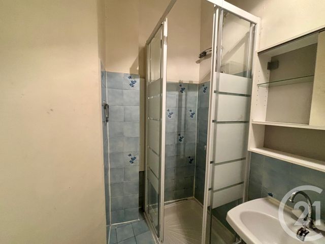 Appartement à vendre - 2 pièces - 31.85 m2 - ST ETIENNE - 42 - RHONE-ALPES - Century 21 Seux Immobilier