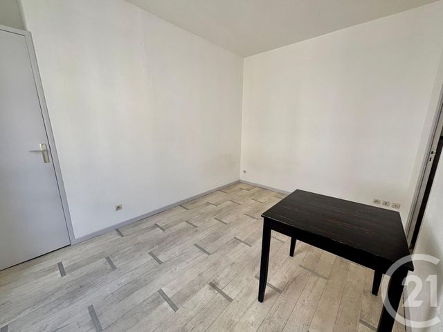 Appartement Studio à vendre - 1 pièce - 19.0 m2 - ST ETIENNE - 42 - RHONE-ALPES - Century 21 Seux Immobilier