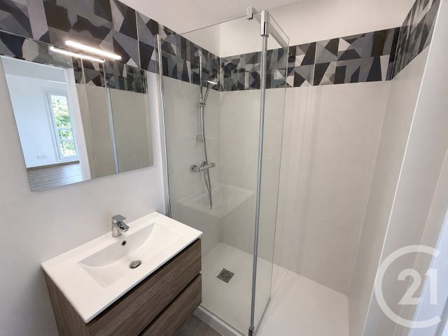 Appartement F2 à louer - 2 pièces - 44.02 m2 - ST ETIENNE - 42 - RHONE-ALPES - Century 21 Seux Immobilier