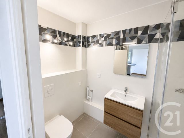 Appartement F2 à louer - 2 pièces - 44.02 m2 - ST ETIENNE - 42 - RHONE-ALPES - Century 21 Seux Immobilier