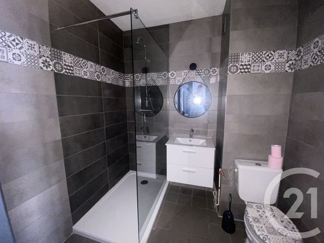 Appartement Studio à vendre - 2 pièces - 35.0 m2 - ST ETIENNE - 42 - RHONE-ALPES - Century 21 Seux Immobilier