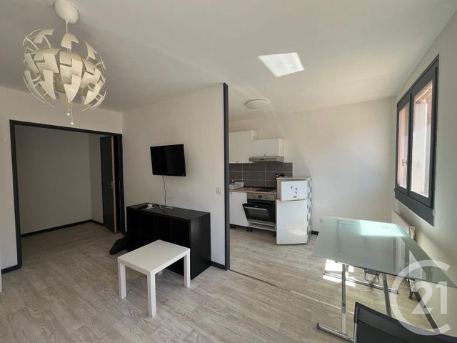 Appartement Studio à vendre - 2 pièces - 35.0 m2 - ST ETIENNE - 42 - RHONE-ALPES - Century 21 Seux Immobilier