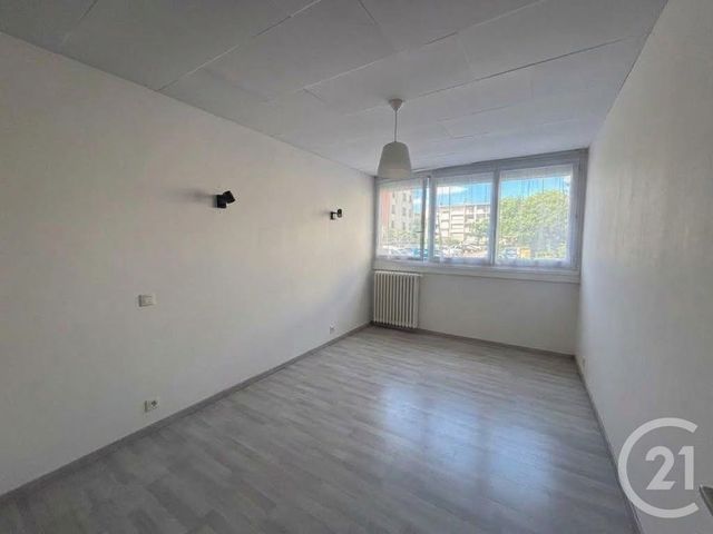 Appartement T3 à vendre - 3 pièces - 56.0 m2 - LA TALAUDIERE - 42 - RHONE-ALPES - Century 21 Seux Immobilier