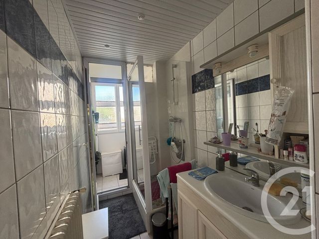 Appartement T3 à vendre - 3 pièces - 56.0 m2 - LA TALAUDIERE - 42 - RHONE-ALPES - Century 21 Seux Immobilier