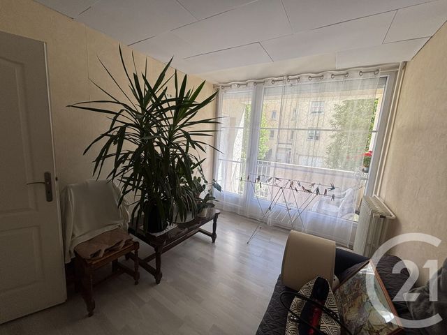 Appartement T3 à vendre - 3 pièces - 56.0 m2 - LA TALAUDIERE - 42 - RHONE-ALPES - Century 21 Seux Immobilier
