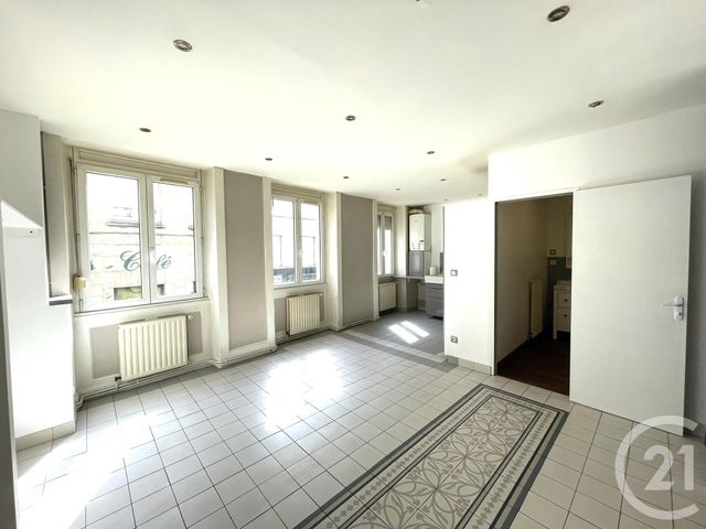 Appartement F3 à louer - 3 pièces - 51.0 m2 - ST ETIENNE - 42 - RHONE-ALPES - Century 21 Seux Immobilier