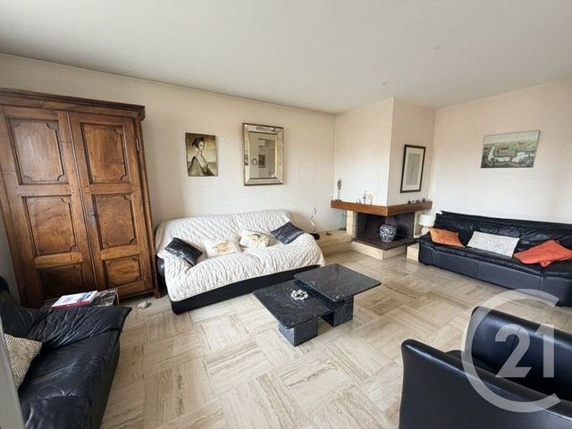 Appartement à vendre - 5 pièces - 112.0 m2 - ST CHAMOND - 42 - RHONE-ALPES - Century 21 Seux Immobilier