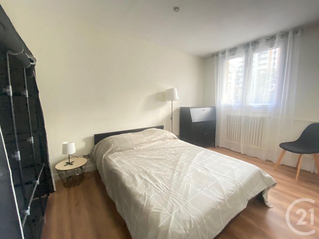 Appartement T4 à louer - 4 pièces - 63.05 m2 - ST ETIENNE - 42 - RHONE-ALPES - Century 21 Seux Immobilier