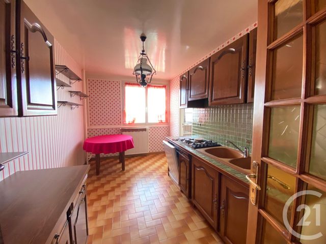 Appartement T4 à louer - 4 pièces - 77.29 m2 - ST ETIENNE - 42 - RHONE-ALPES - Century 21 Seux Immobilier