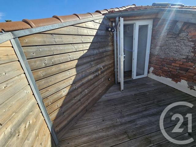 Appartement à vendre - 3 pièces - 40.0 m2 - L ETRAT - 42 - RHONE-ALPES - Century 21 Seux Immobilier