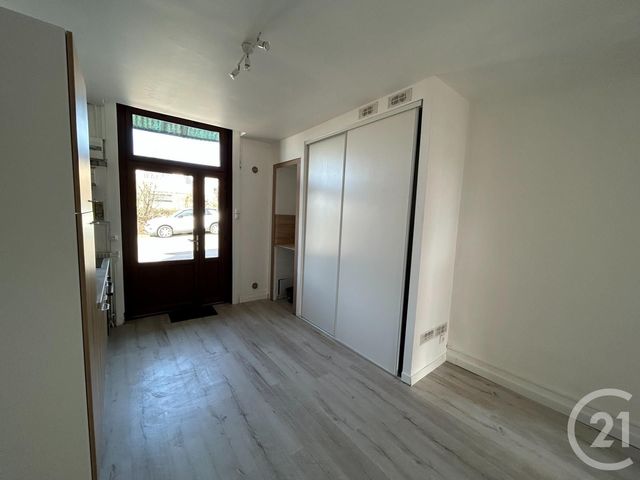 Appartement T2 à louer - 2 pièces - 32.42 m2 - LA TALAUDIERE - 42 - RHONE-ALPES - Century 21 Seux Immobilier