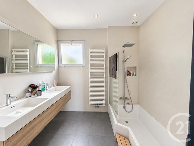 maison à vendre - 7 pièces - 295.05 m2 - ST ETIENNE - 42 - RHONE-ALPES - Century 21 Seux Immobilier