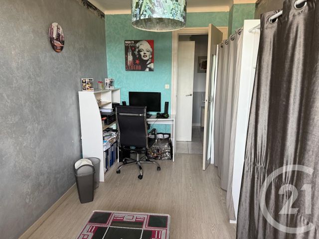 Appartement T4 à vendre - 4 pièces - 83.58 m2 - ST ETIENNE - 42 - RHONE-ALPES - Century 21 Seux Immobilier