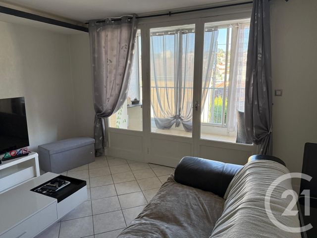 Appartement T4 à vendre - 4 pièces - 83.58 m2 - ST ETIENNE - 42 - RHONE-ALPES - Century 21 Seux Immobilier