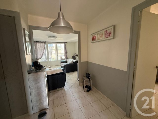 Appartement T4 à vendre - 4 pièces - 83.58 m2 - ST ETIENNE - 42 - RHONE-ALPES - Century 21 Seux Immobilier