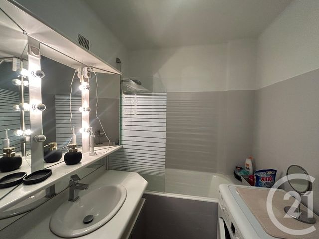 Appartement T4 à vendre - 4 pièces - 83.58 m2 - ST ETIENNE - 42 - RHONE-ALPES - Century 21 Seux Immobilier
