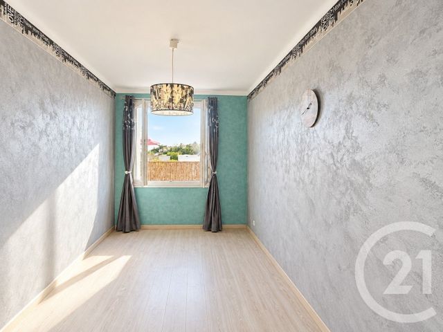 Appartement T4 à vendre - 4 pièces - 83.58 m2 - ST ETIENNE - 42 - RHONE-ALPES - Century 21 Seux Immobilier