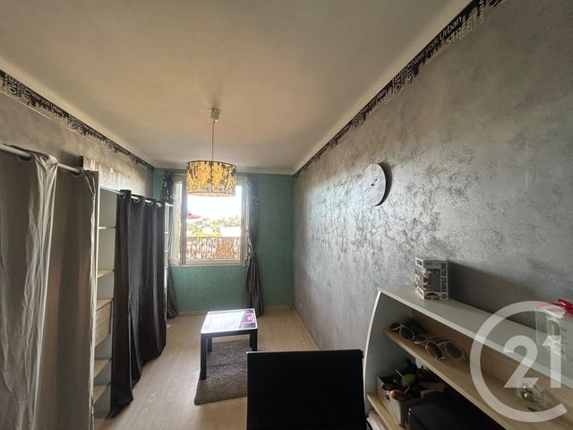 Appartement T4 à vendre - 4 pièces - 83.58 m2 - ST ETIENNE - 42 - RHONE-ALPES - Century 21 Seux Immobilier