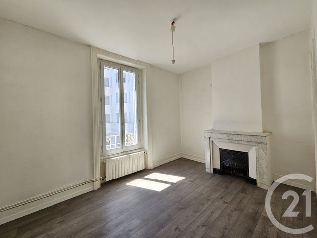 Appartement T3 à louer - 3 pièces - 47.05 m2 - ST ETIENNE - 42 - RHONE-ALPES - Century 21 Seux Immobilier