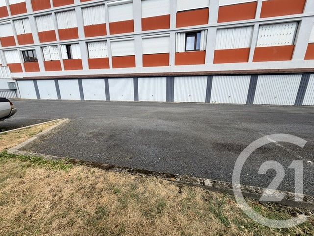 Appartement T3 à vendre - 3 pièces - 66.35 m2 - ST CHAMOND - 42 - RHONE-ALPES - Century 21 Seux Immobilier