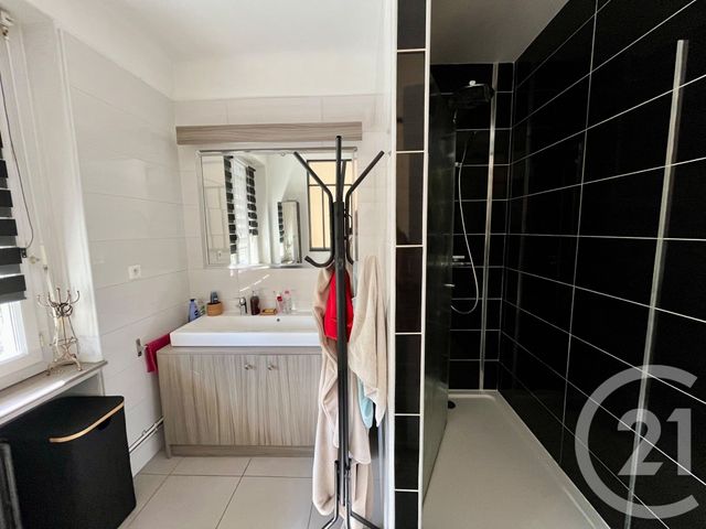 Appartement F5 à vendre - 5 pièces - 105.0 m2 - FIRMINY - 42 - RHONE-ALPES - Century 21 Seux Immobilier