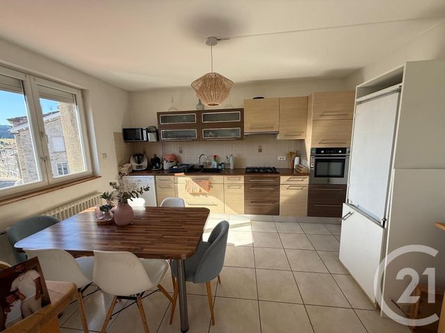 Appartement T5 à louer - 5 pièces - 85.0 m2 - ST GENEST MALIFAUX - 42 - RHONE-ALPES - Century 21 Seux Immobilier