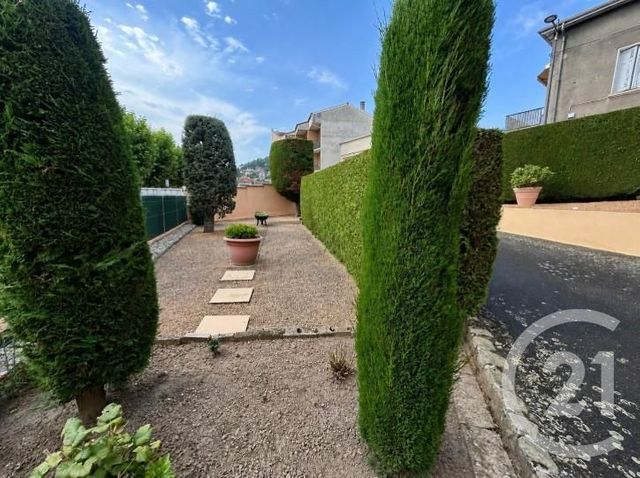 maison à vendre - 6 pièces - 129.3 m2 - L ETRAT - 42 - RHONE-ALPES - Century 21 Seux Immobilier