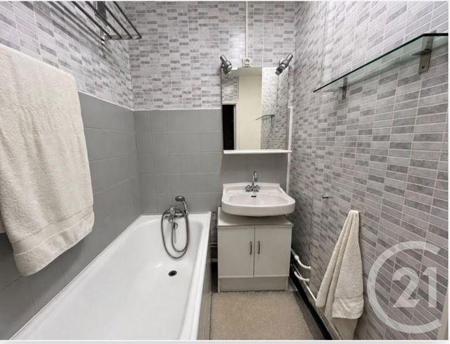 Appartement F2 à vendre - 2 pièces - 50.0 m2 - ST ETIENNE - 42 - RHONE-ALPES - Century 21 Seux Immobilier