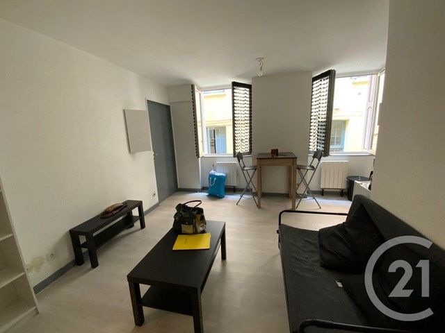 Appartement Studio à louer - 1 pièce - 26.0 m2 - ST ETIENNE - 42 - RHONE-ALPES - Century 21 Seux Immobilier