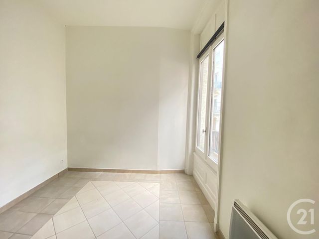 Appartement T2 à louer - 2 pièces - 31.29 m2 - ST ETIENNE - 42 - RHONE-ALPES - Century 21 Seux Immobilier