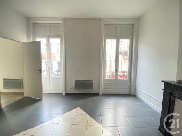 Appartement T2 à louer - 2 pièces - 31.29 m2 - ST ETIENNE - 42 - RHONE-ALPES - Century 21 Seux Immobilier