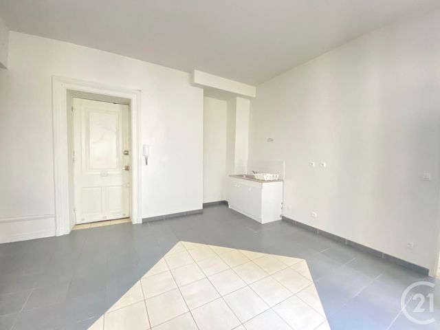 Appartement T2 à louer - 2 pièces - 31.29 m2 - ST ETIENNE - 42 - RHONE-ALPES - Century 21 Seux Immobilier