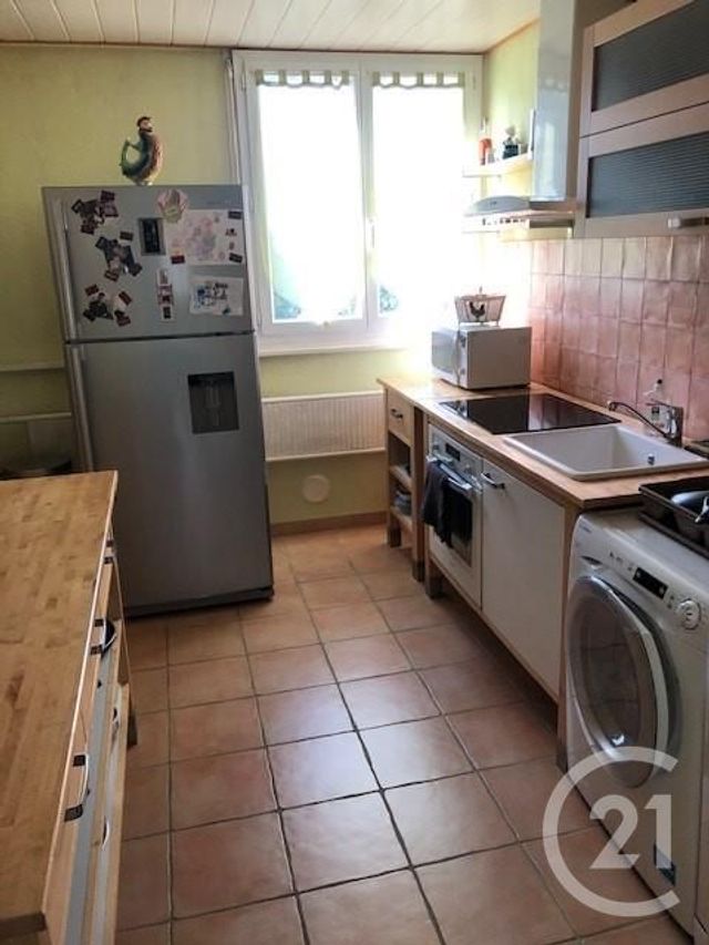 Appartement F3 à vendre - 3 pièces - 63.43 m2 - ST ETIENNE - 42 - RHONE-ALPES - Century 21 Seux Immobilier Appartement F3 à vendre - 3 pièces - 63.43 m2 - ST ETIENNE - 42 - RHONE-ALPES - Century 21 Seux Immobilier
