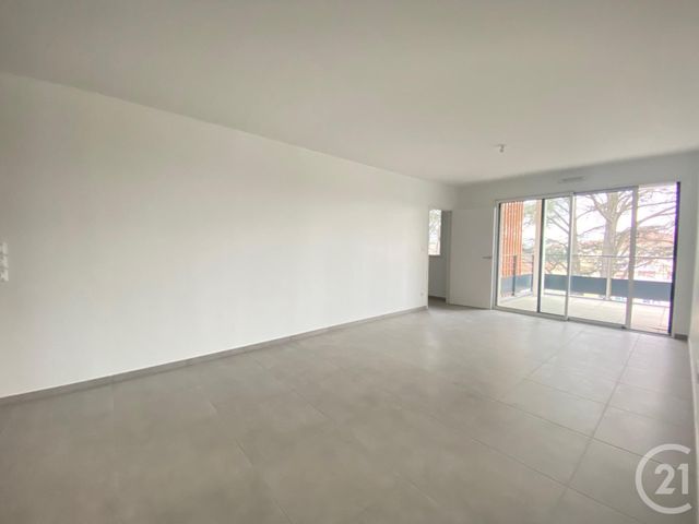 Appartement T3 à louer - 3 pièces - 67.22 m2 - ANDREZIEUX BOUTHEON - 42 - RHONE-ALPES - Century 21 Seux Immobilier