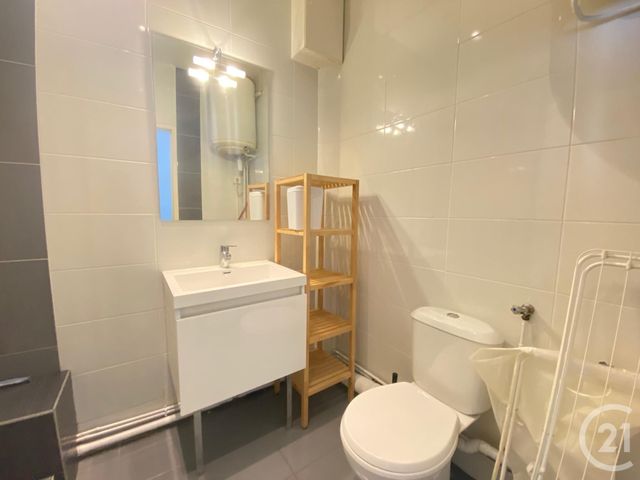 Appartement Studio à louer - 1 pièce - 24.8 m2 - ST ETIENNE - 42 - RHONE-ALPES - Century 21 Seux Immobilier