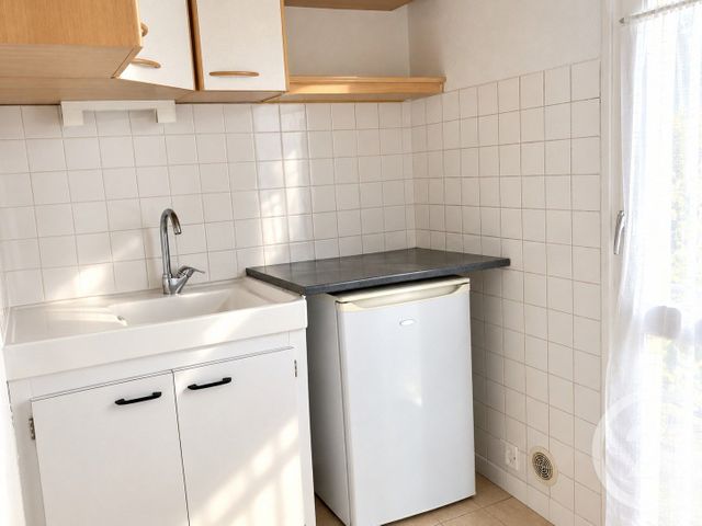 Appartement F1 à vendre - 1 pièce - 26.0 m2 - ST ETIENNE - 42 - RHONE-ALPES - Century 21 Seux Immobilier