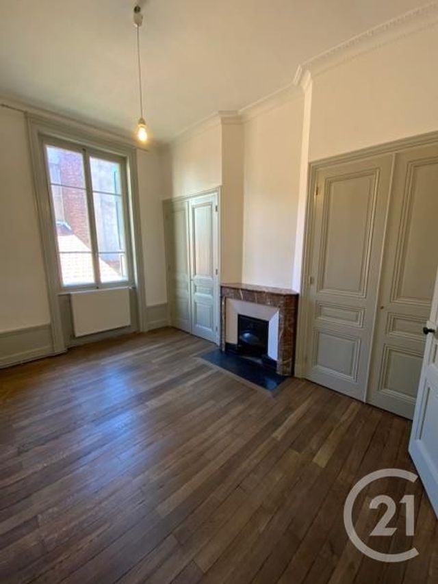 Appartement F2 à louer - 2 pièces - 60.21 m2 - ST ETIENNE - 42 - RHONE-ALPES - Century 21 Seux Immobilier