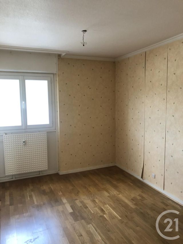 Afficher la photo en grand Appartement F3 à vendre - 3 pièces - 58.92 m2 - ST ETIENNE - 42 - RHONE-ALPES - Century 21 Seux Immobilier
