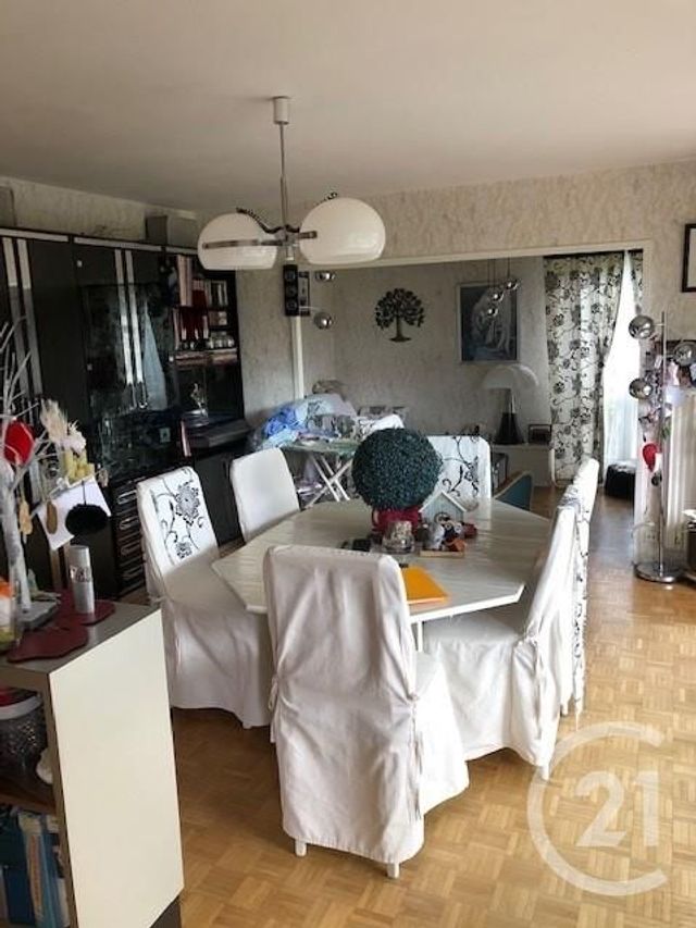 Afficher la photo en grand Appartement F3 à vendre - 3 pièces - 79.0 m2 - ST ETIENNE - 42 - RHONE-ALPES - Century 21 Seux Immobilier