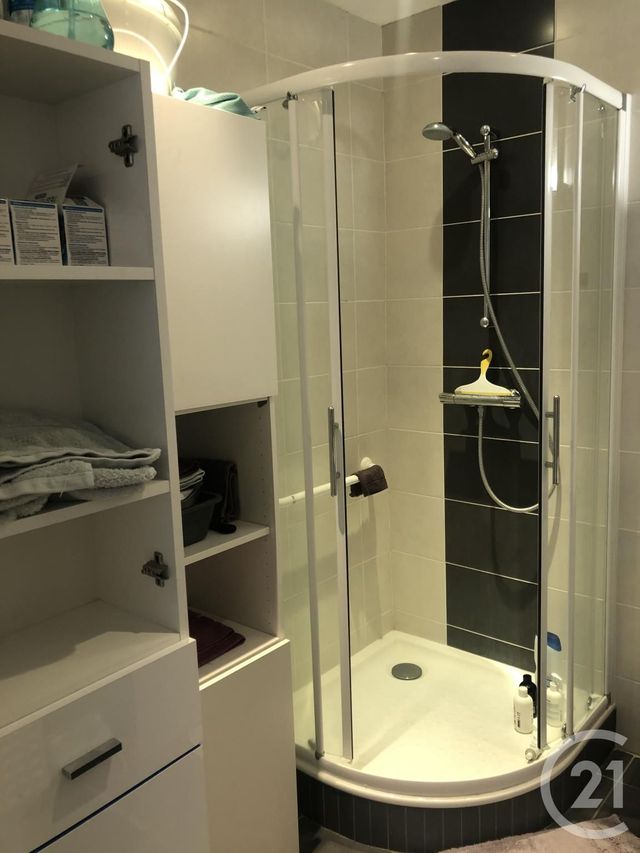 Appartement F4 à vendre - 4 pièces - 83.42 m2 - ST ETIENNE - 42 - RHONE-ALPES - Century 21 Seux Immobilier Appartement F4 à vendre - 4 pièces - 83.42 m2 - ST ETIENNE - 42 - RHONE-ALPES - Century 21 Seux Immobilier