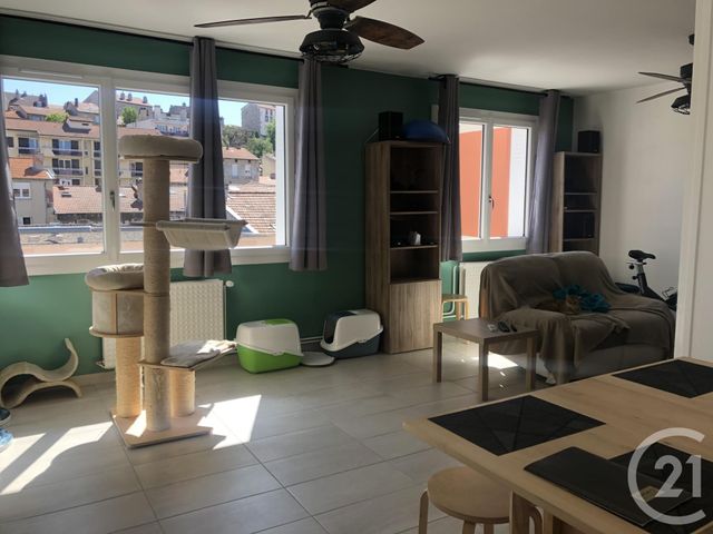 Appartement F4 à vendre - 4 pièces - 83.42 m2 - ST ETIENNE - 42 - RHONE-ALPES - Century 21 Seux Immobilier Appartement F4 à vendre - 4 pièces - 83.42 m2 - ST ETIENNE - 42 - RHONE-ALPES - Century 21 Seux Immobilier